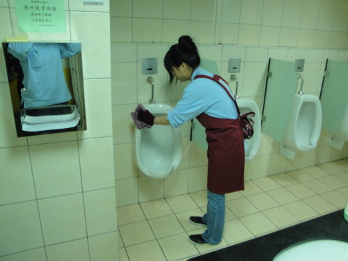 學校清潔|教室清潔|幼兒園清潔│廁所清潔